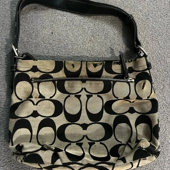 Coach Black and Cream Designer Shoulder Bag - Picture 4 of 6